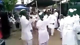 kung fu barelvi Molvi Training Shirk or Bidat