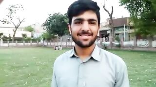 Wo knse asi chez hai ? | Funny Answers | Public Reaction