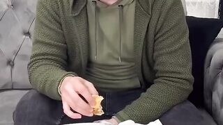 A father eats and does not feed his children | cute baby funny video
