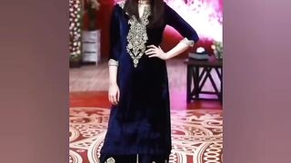 Simple & Elegant Velvet Dress Designs 2020 - Fancy_Partywear Dresses
