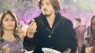 Funny video Cleaning spoon with girl dubatta