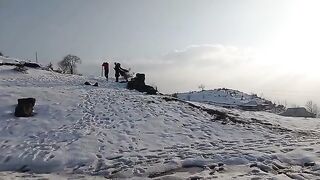 snowfall in kashmir