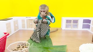 Baby Monkey Bi Bon playing with Kittens Puppy Goes Koi Cat Rabbits Animals eat food so yummy