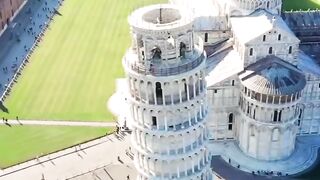 Leaning tower of Pisa