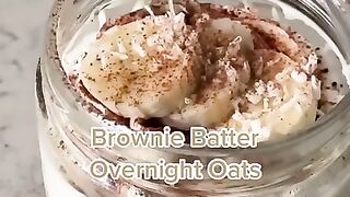 Making Overnight Oats tiktok elanneboake