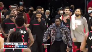 Fred VanVleet does the big balls dance after hitting the clutch 3