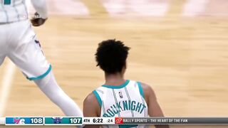 James Bouknight just introduced himself to the NBA!