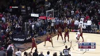 Kyle Kuzma hits the clutch 3 in the closing seconds to give the Wizards the win!