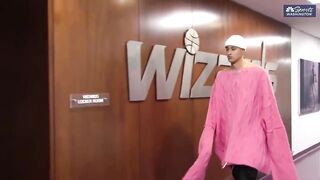 Kyle Kuzma's giant sweater drew plenty of laughs from NBA fans