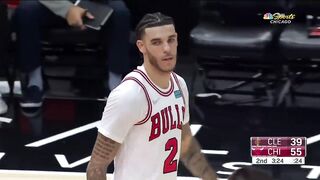Lonzo Ball and Alex Caruso dish it to Zach LaVine for some nice dunks 