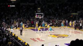 Melo gives his best respect to Melo after wildest game 