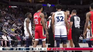 Pat Beverley irritating Jonas Valanciunas 