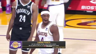 Rajon Rondo gets a massive ovation entering the game