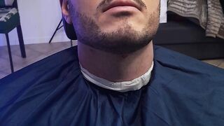 Modello la barba