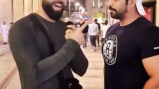 ماشااللہ کیا آواز اور انداز ہے سبحان اللہ