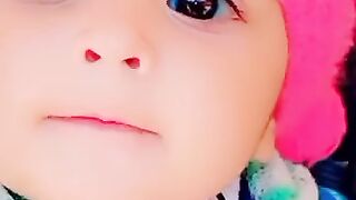 Cute baby ????????