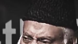 AADHE MUSALMAN