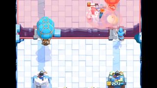 Clash royale baloon march gameplay