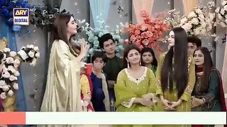 Mera dil ye pukare aaja pakistani viral girl interview in Pakistan