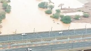 Salaab kasy hoty hn Water