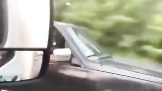 Kamal h end zror dekhen