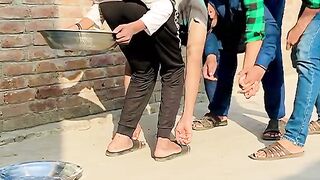 Ye kya tha Wese ????.. jis jis ko Ata Chahiye Ajo...???????? Funny Video #foru #funny #foupage #vial
