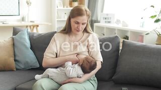 Free Breast Feeding Footage