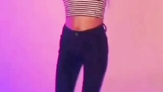 Mara dil Jo pukara ajja best dance cute girl