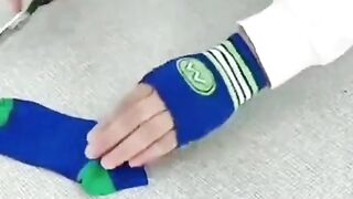 How to use old socks