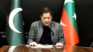 Chairman PTI Imran Khan important press conference