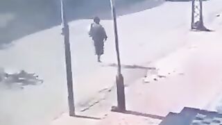Most funny man reaction on the road