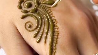 Latest mehndi designs