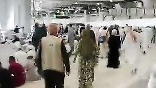 Azan makkha