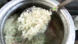 Shadiyo_Wala_Degi_Zarda_Recipe___3_kg_Zarda_recipe_Resturent_style___Mutanjan_Rice_Recipe__(720p).