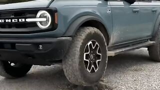 Running over my Rock weight! #jeepreparation #jeep #race #car #running