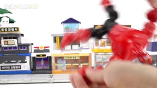 Red Hulk is set on fire! Robocar Poli