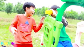 Kudo Play Surprise Toys Balloons