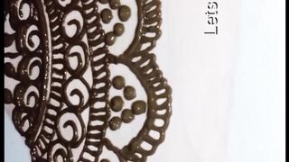 Styles mehndi for back hand