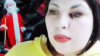 У него не стоuт это, мам