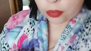 Не успел пристроиться.