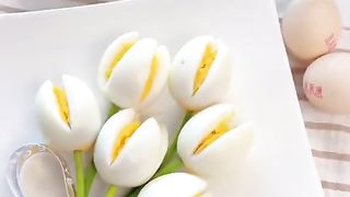 Boiled egg presentation