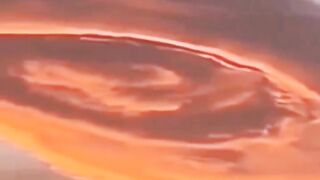 A Lenticular Cloud