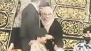 Who was with Asim Munir in Kaba