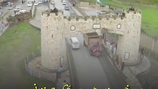 Bab-e-Khyber — A Monumental Gateway To Peshawar