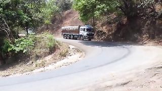Dare Drive At Risky Ghat Down Turnings| Truck Driving Skills | Truck Lorry Videos Trucks ln Mud