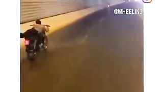 Bike race wheeling