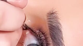 Eye liner tips