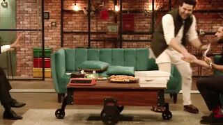 Funny conversation between shahid Afridi and shehzad roy