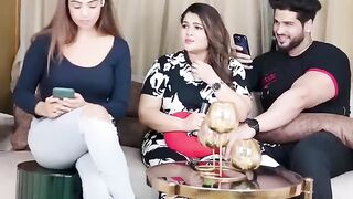 Aaj to pakda gaya???? Sachin Mann #SachinMann #Couple #Comedy #Viral #CoupleGoals #ViralCouple #Love.