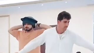 Qalil qalandar best comedy pashto Most popular dance songs tiktoker popular